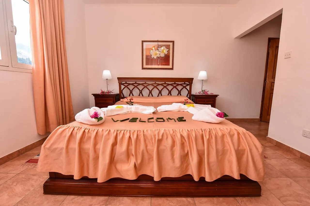 Jessies Guest House Seychelles Beau Vallon  Bed & Breakfast Beau Vallon (Mahe)