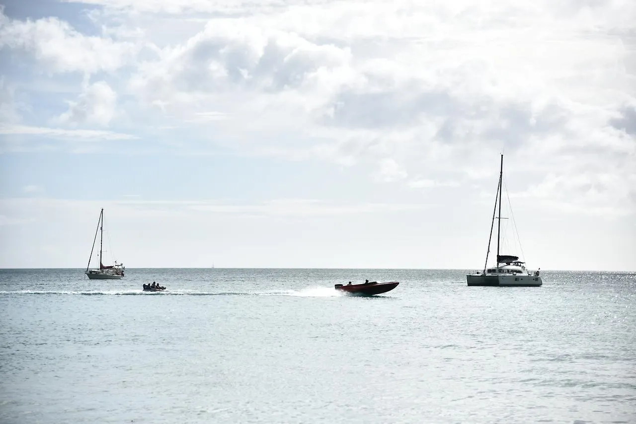 Jessies Guest House Seychelles Beau Vallon  0*, Beau Vallon (Mahe)